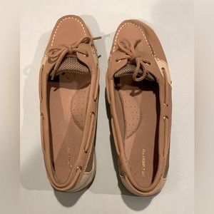 Tan color loafer shoes
